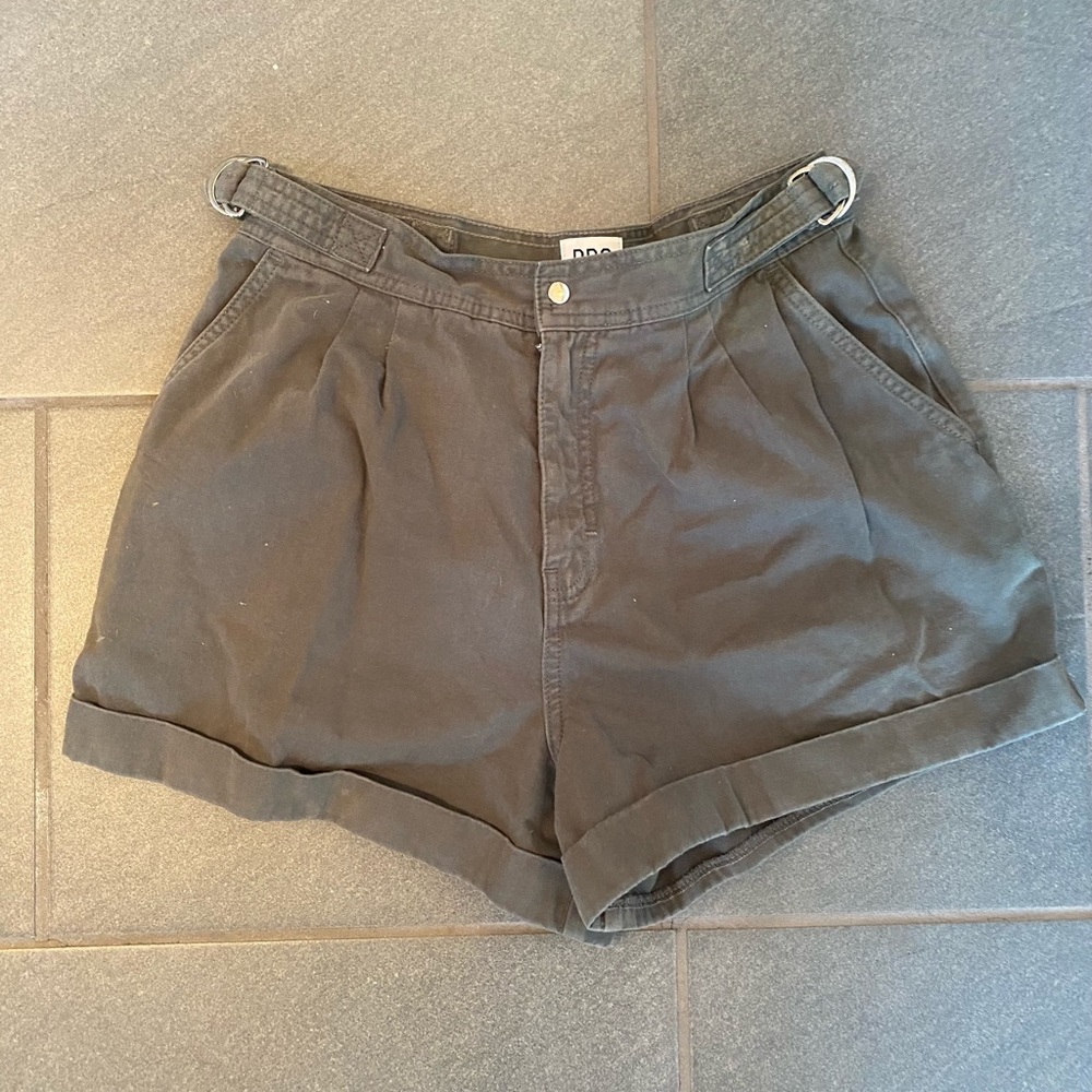 BDG from urban outfitters high rise paperbag shorts
